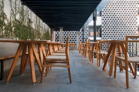 Top Hotels in La Carlota City from $7 .